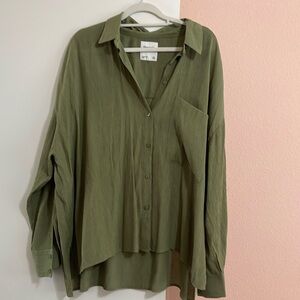 Abercrombie gauzy green button up shirt, size XL, EUC
